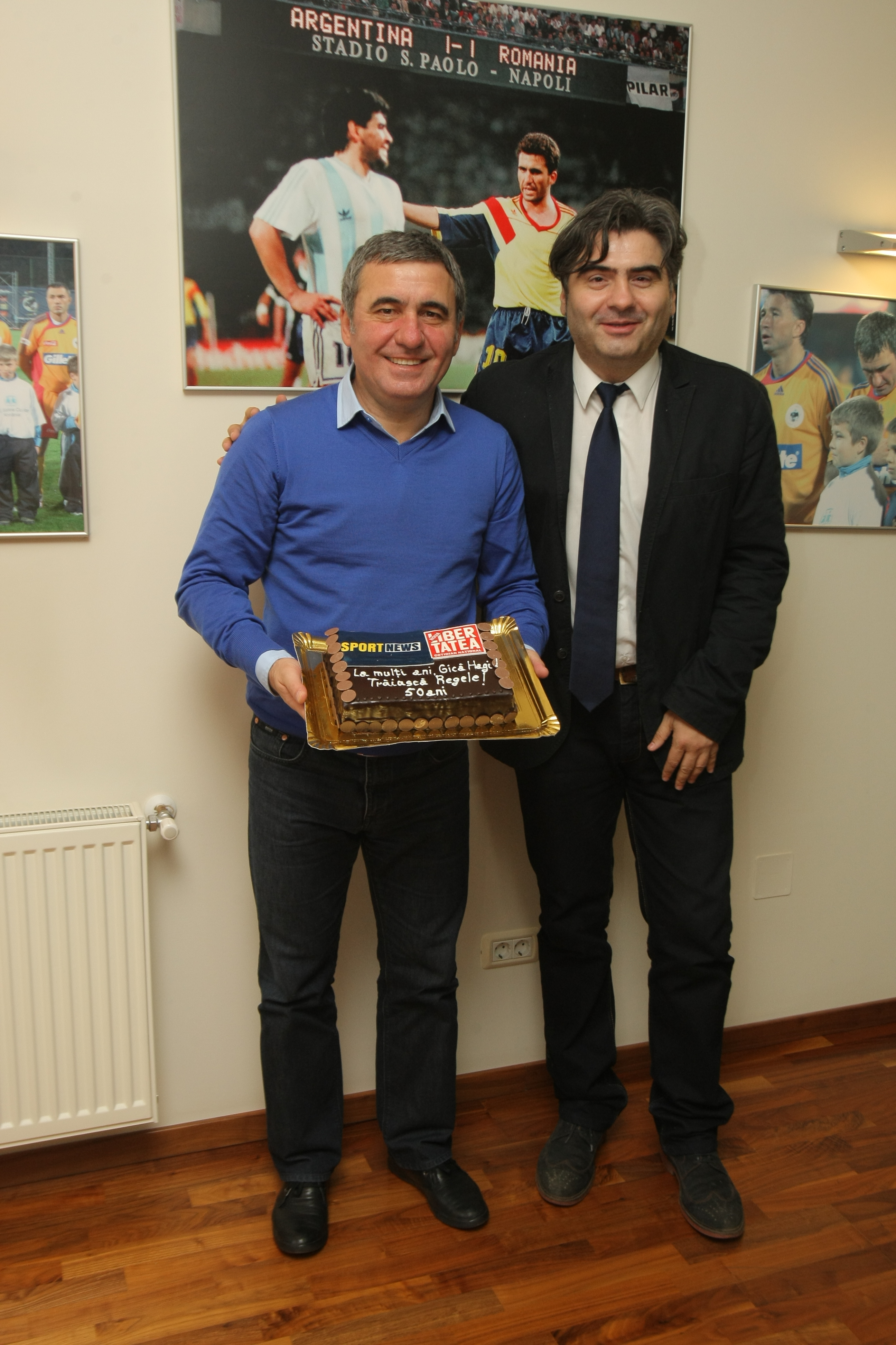 Gică Hagi 50 - ”Regele” a fost mișcat când a citit ce se striga pe străzi în 1994, la Campionatul Mondial din SUA: ^”Iliescu minte, Hagi președinte!” / VIDEO&GALERIE FOTO