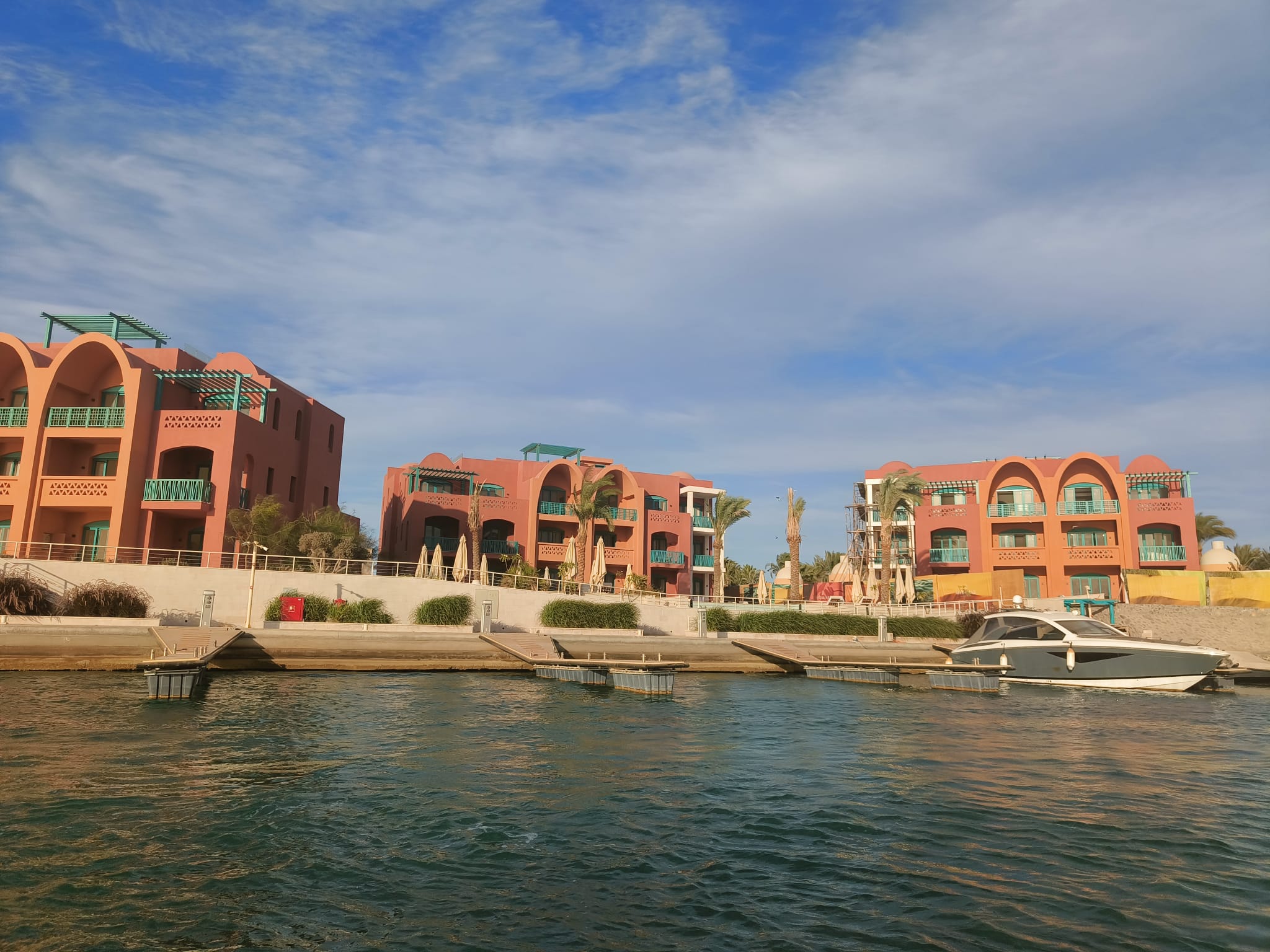 Românii, în top 5 turiști în Hurghada, Egipt, de la pandemie până în prezent: cum poți organiza un sejur ușor și fără stres