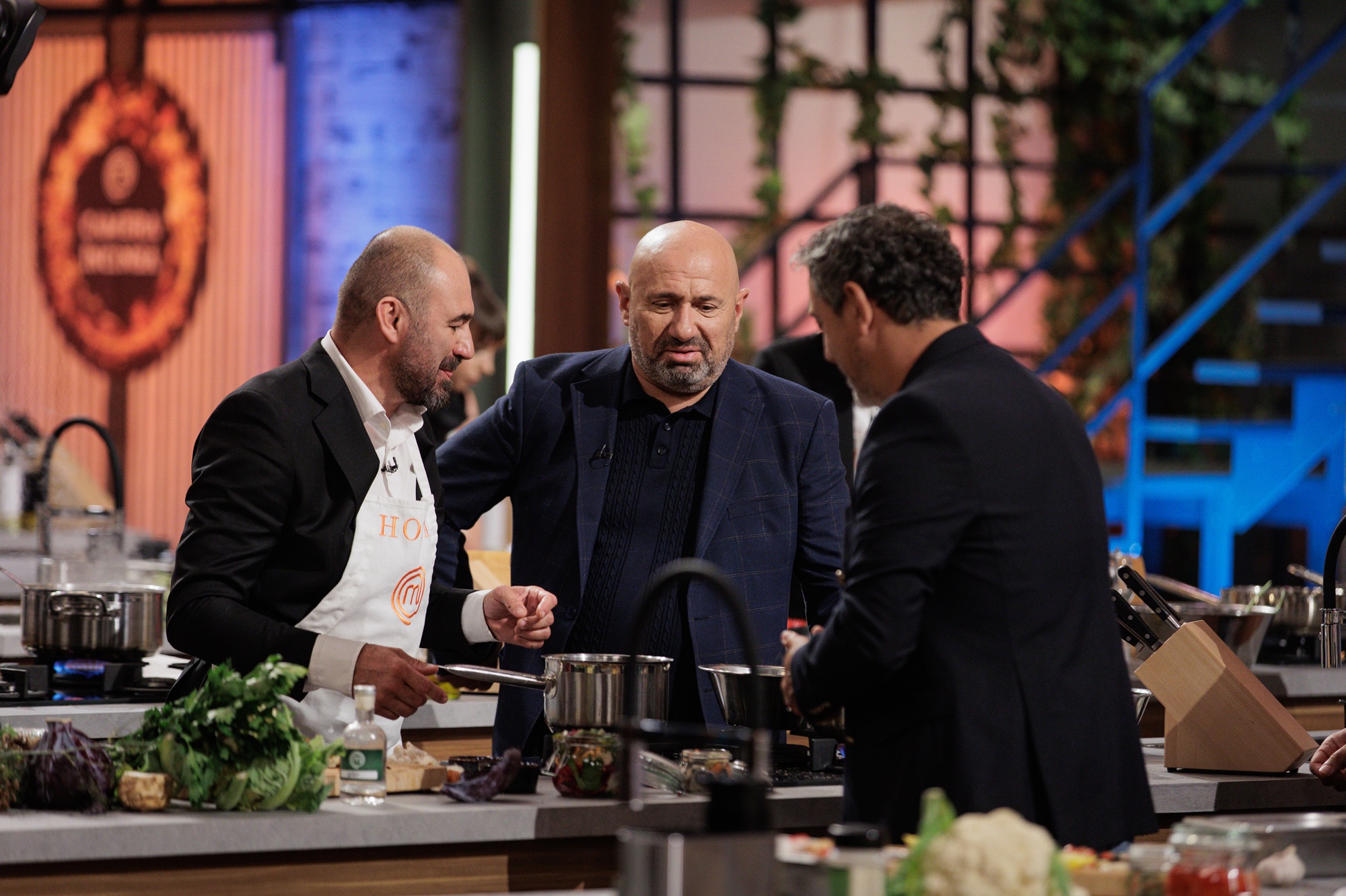 MasterChef, 10 noiembrie 2025. Concurenta care a fost eliminată din concurs: „Nu ea trebuia să iasă”