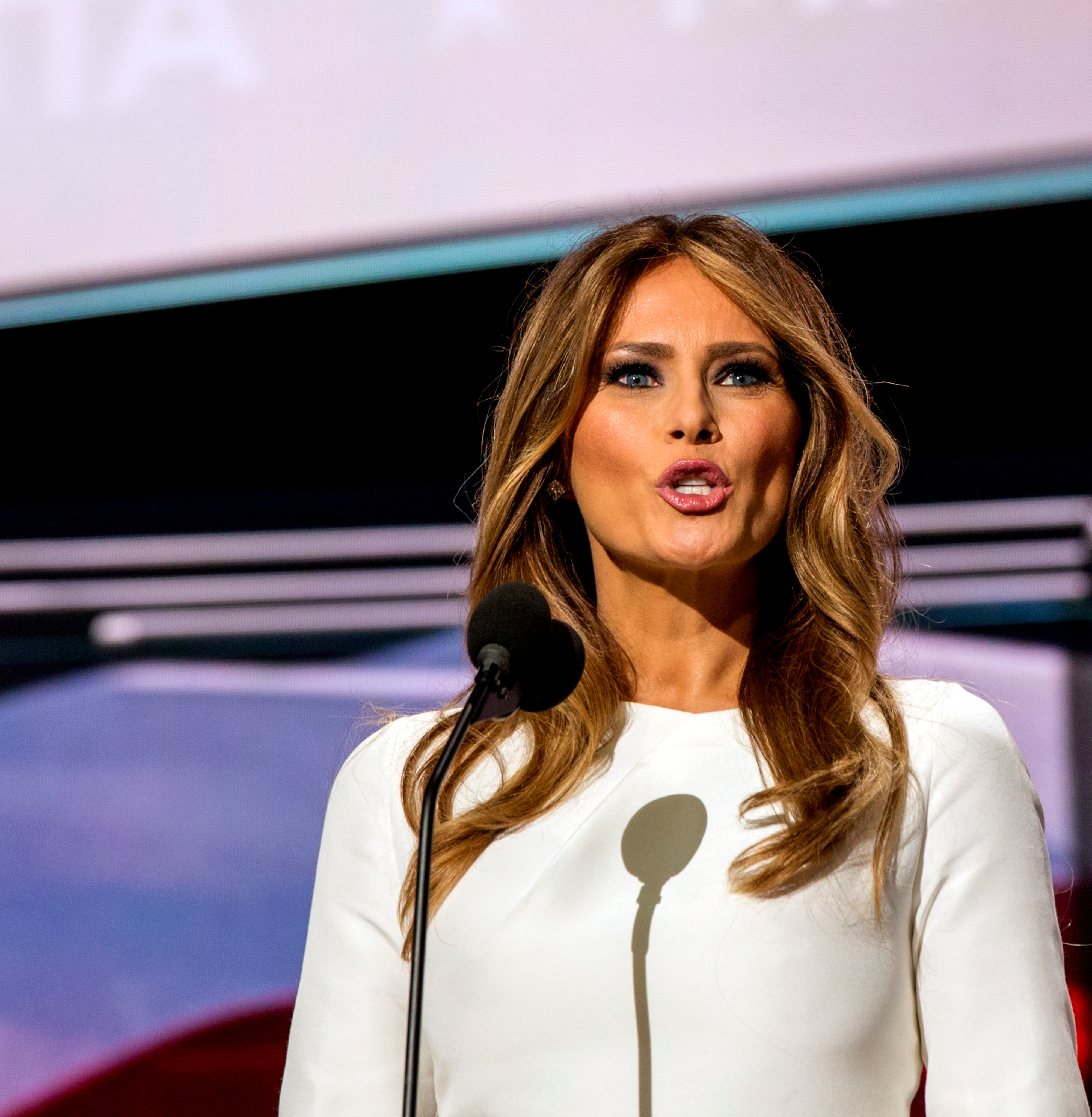 Povestea de viață a Melaniei Trump. De la copilăria din Slovenia la prima-doamnă a Statelor Unite