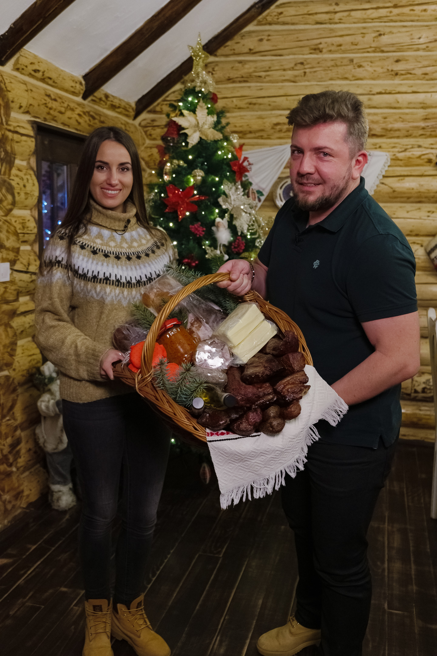 Program TV de sărbători Kanal D. Teo Trandafir a pregătit o serie de interviuri emoționante