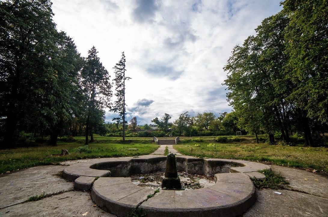 Castelul Cantacuzino-Ghica Deleni din județul Iași este scos la vânzare. Cât costă monumentul istoric impresionant / FOTO