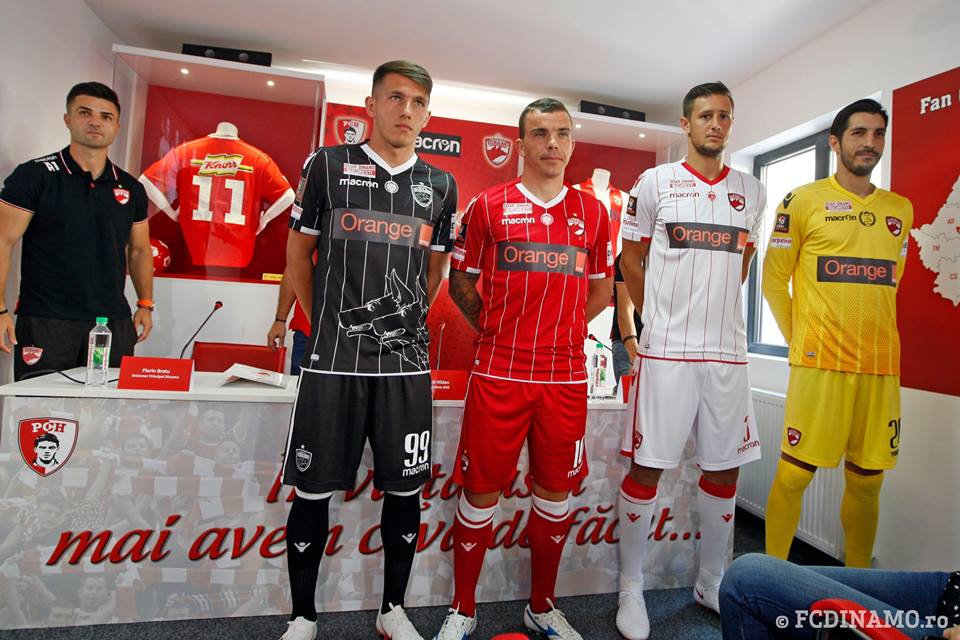 Cum arată echipamentul echipei Dinamo pentru sezonul 2018-2019 / GALERIE FOTO