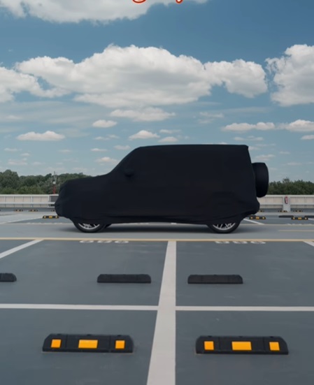 Imagini cu noua mașină a Adelinei Pestrițu. Și-a cumpărat un Mercedes G Class, bolid care valorează peste 200.000 de euro