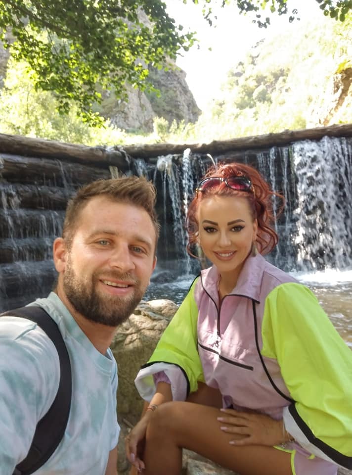 Larisa Drăgulescu a spus de ce a divorțat de Marian Bogdan: „Ne înțelegem foarte bine, comunicăm în continuare prin telefon”. 5 ani au fost împreună