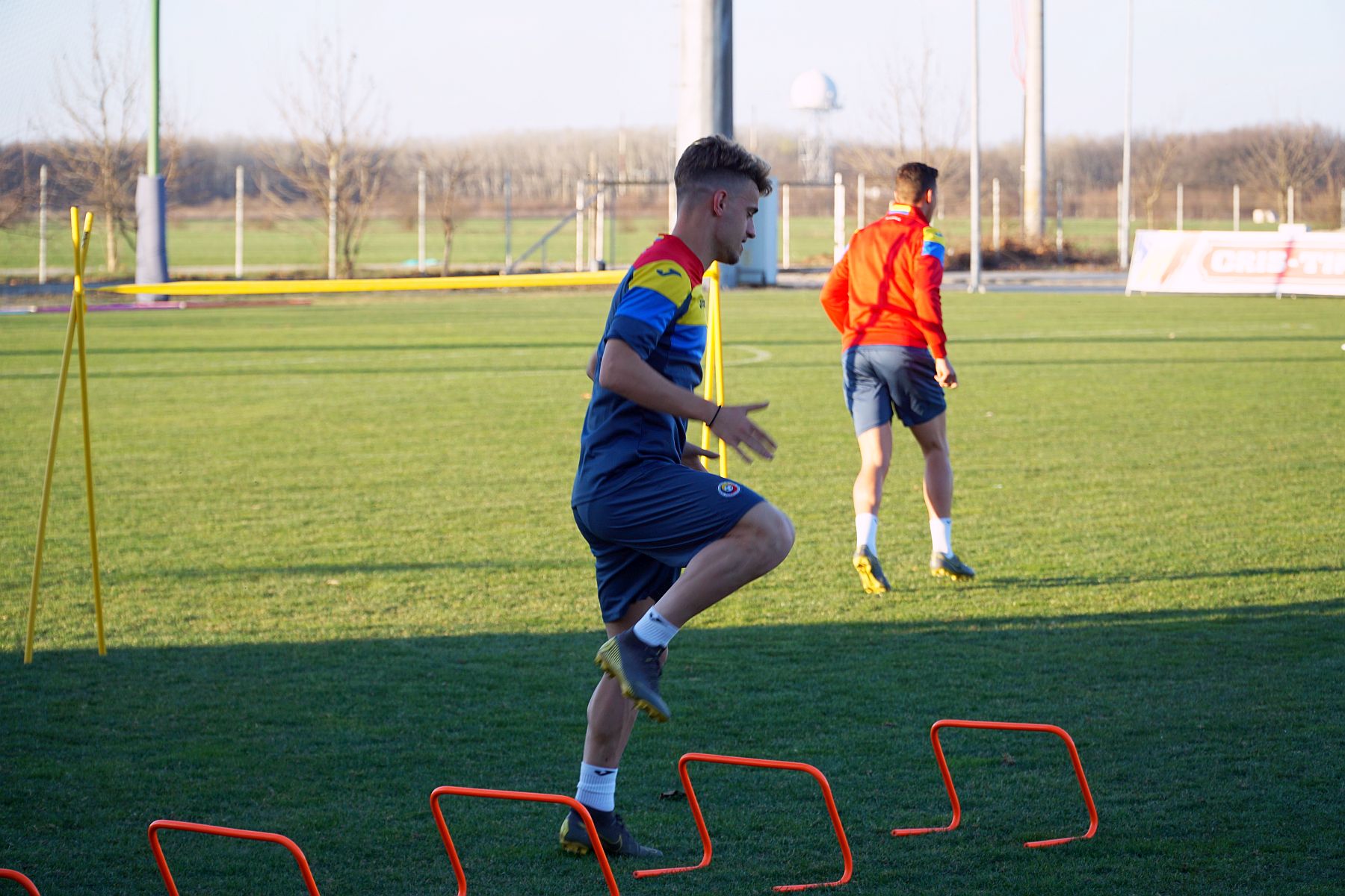 Naționala de tineret U21 s-a antrenat în premieră cu mingea oficială Euro 2019