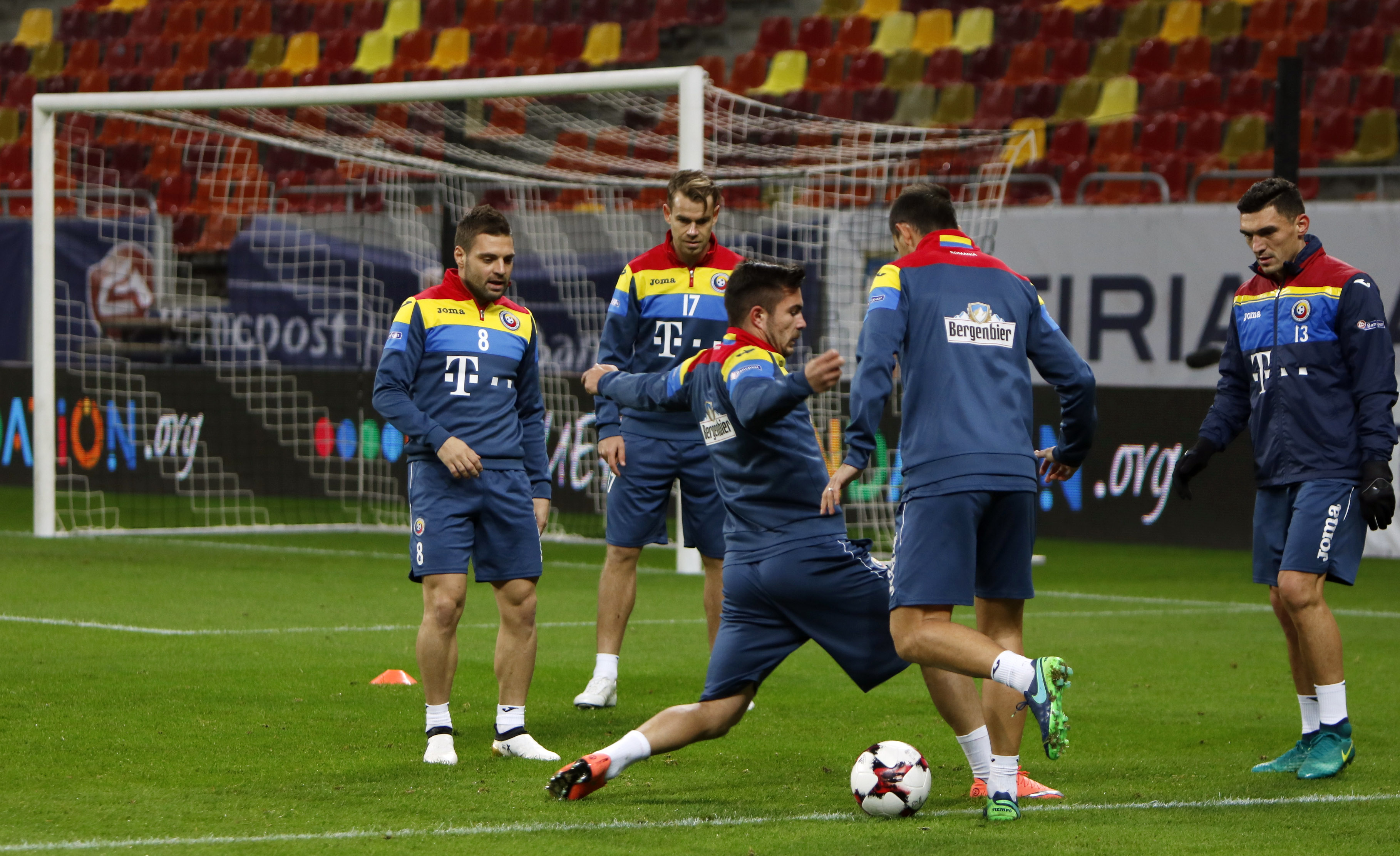 România - Polonia (vineri, 21.45, TVR1), preliminariile CM 2018. VAN DAUM! Neamțul vrea să-i fiarbă pe polonezi! Numerele tricolorilor | LIVE BLOG