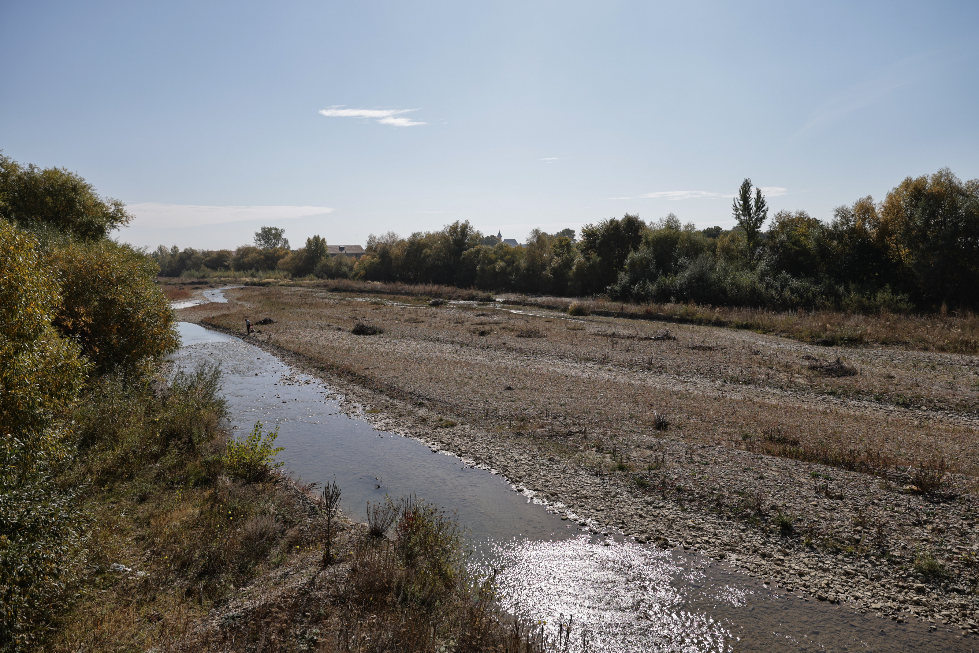 Oraşul în care oamenii se trezesc noaptea ca să facă duş sau ca să spele rufe la maşină