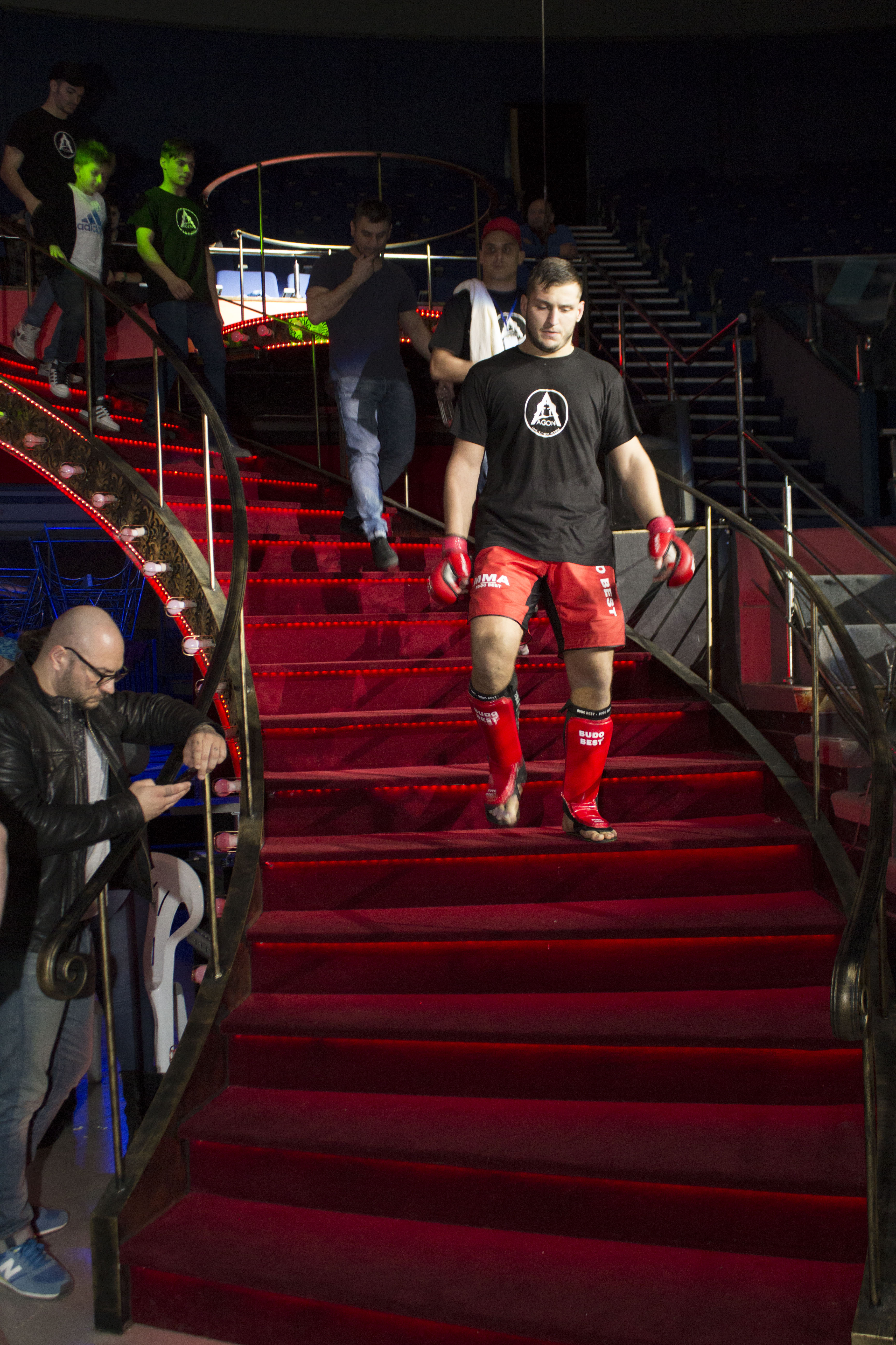 Divizia MMA, 23 mai. Nicolo Bonati, doctorul care luptă în cuşcă / GALERIE FOTO