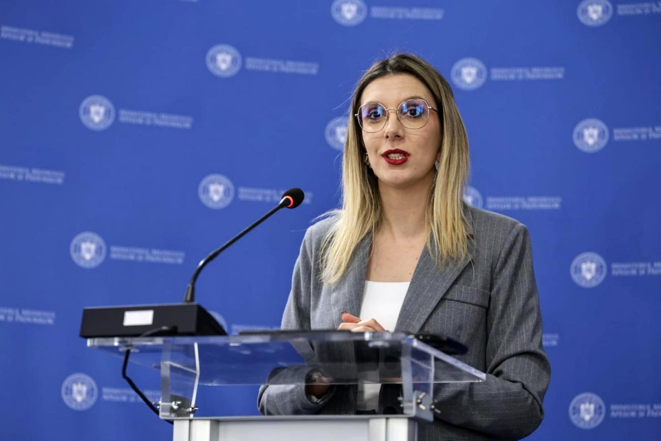 Diana Buzoianu a prezentat „Inspectorul balastierelor”, o platformă la dispoziţia românilor: „Vom putea să ştim unde se fac exploatări ilegale”