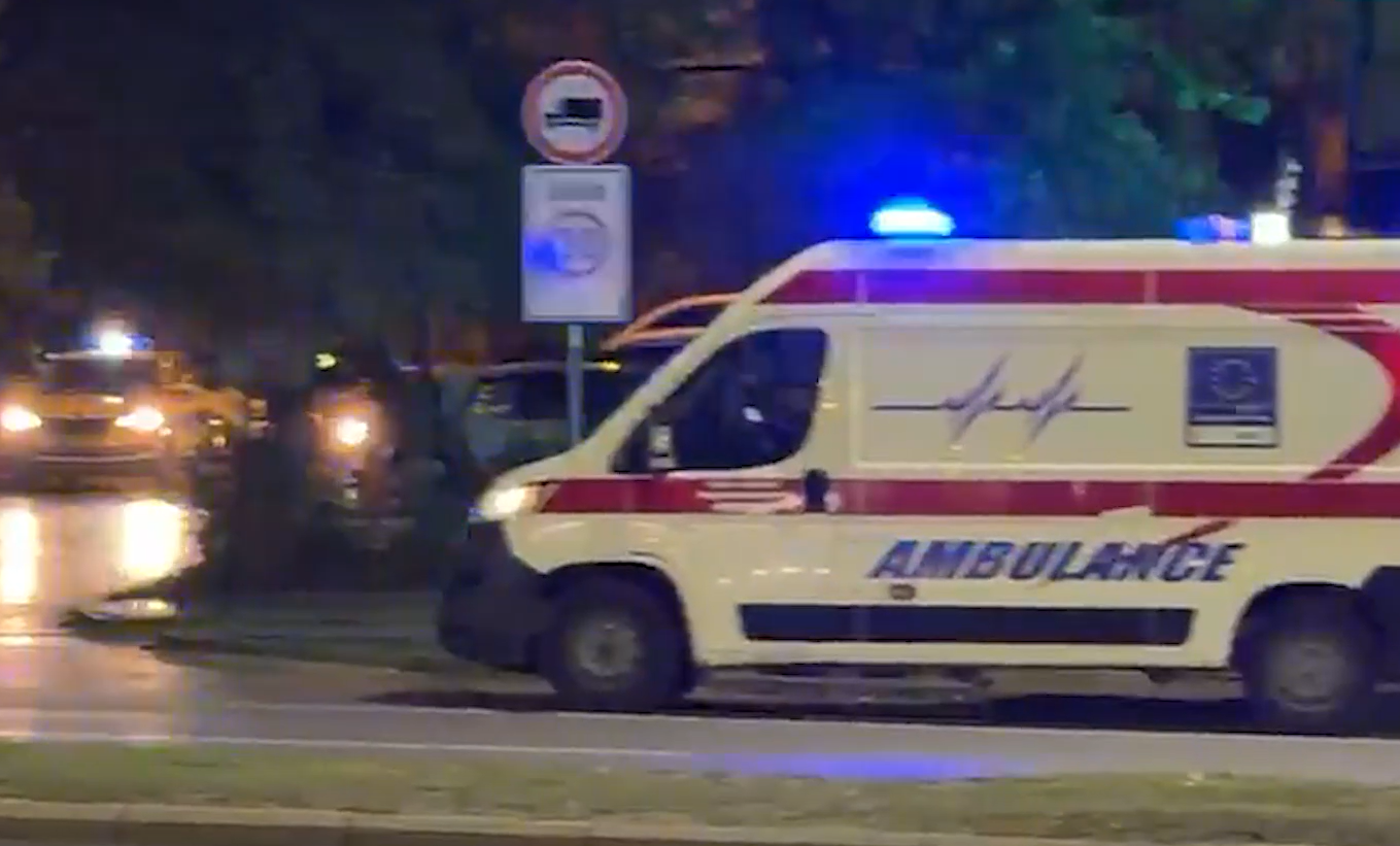 Džip pokosio pešaka u Novom Sadu, hitne službe na terenu