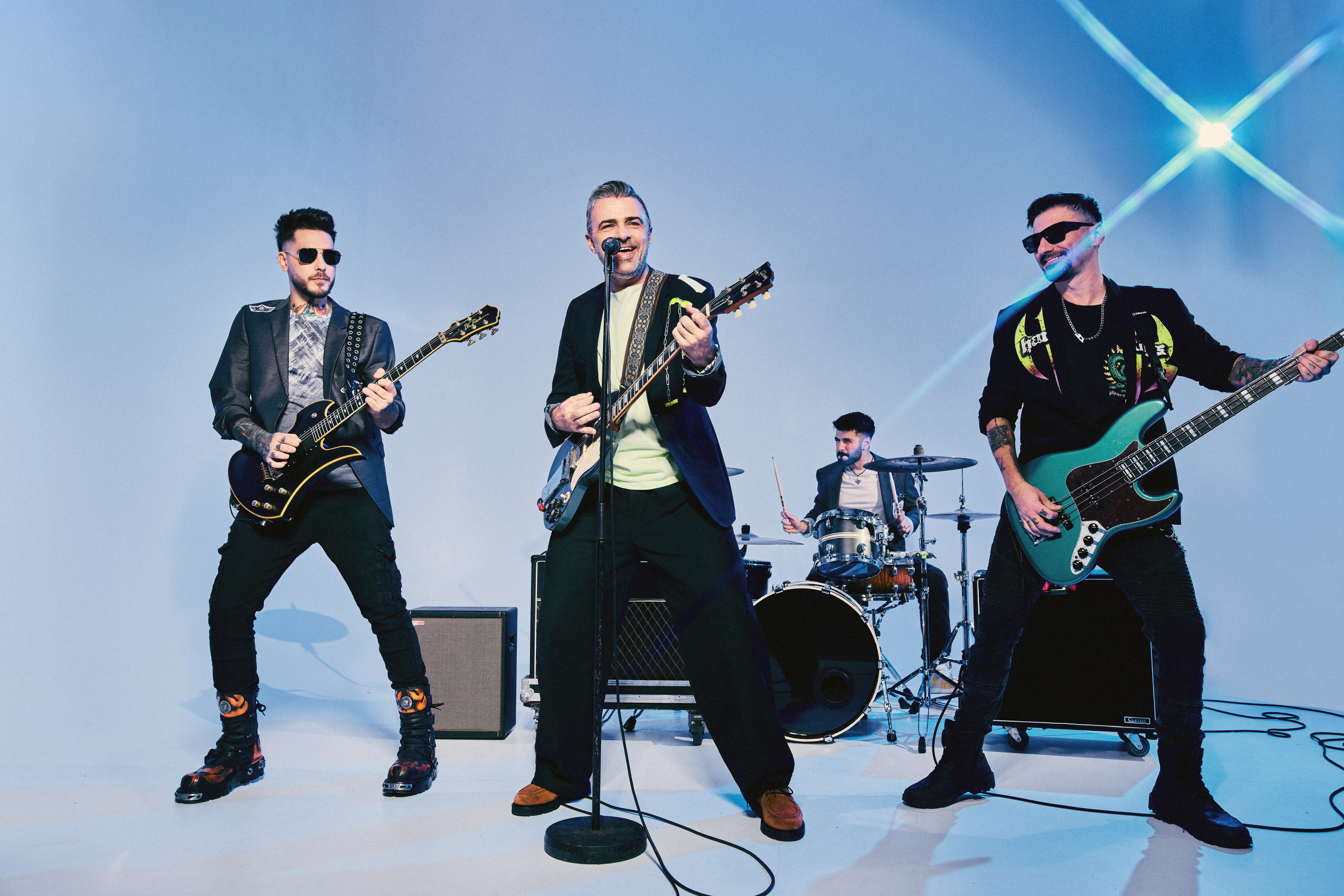 În ce își investește Cornel Ilie banii câștigați din muzică: „Îmi place”