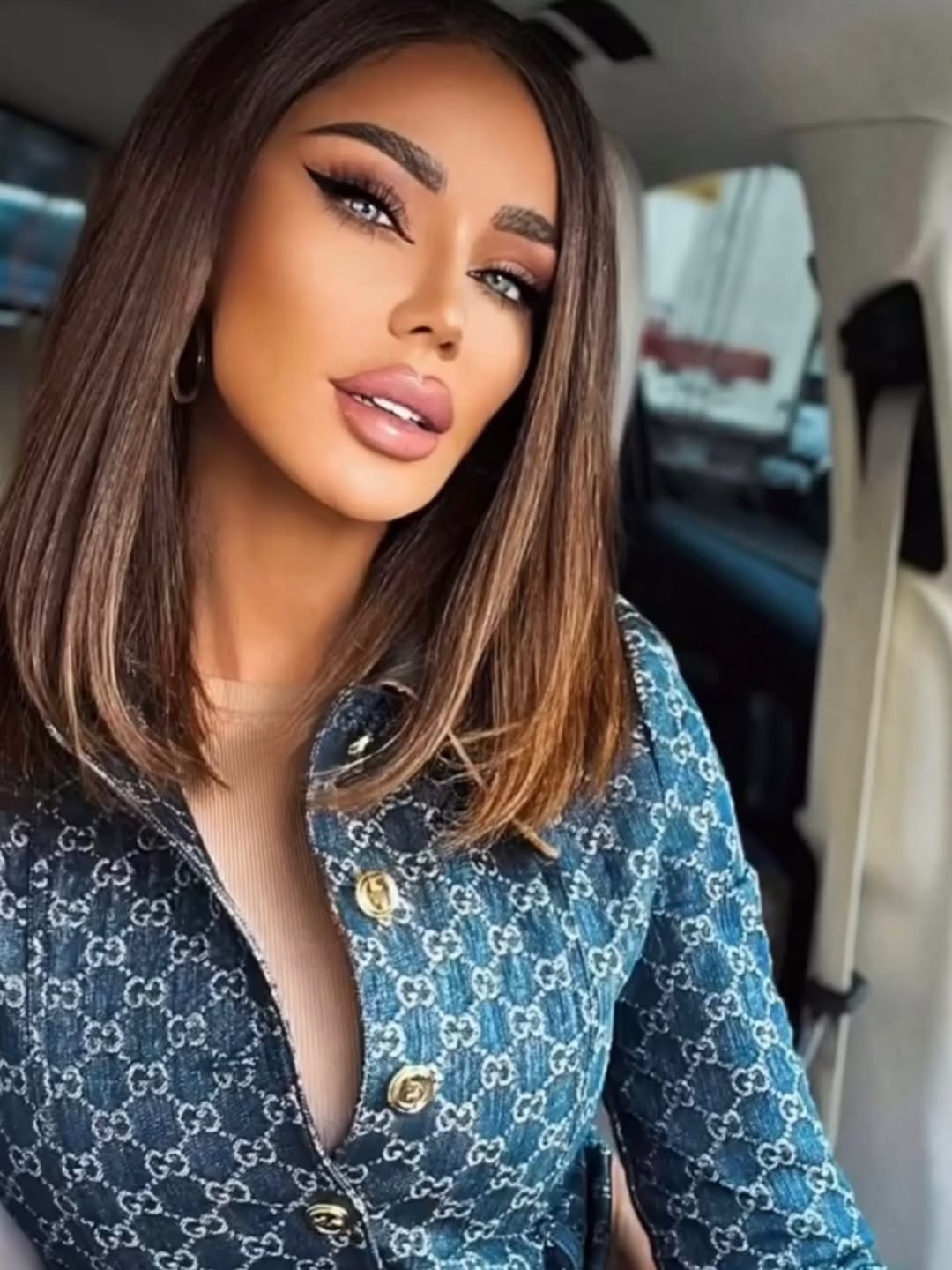 Ce a pățit Bianca Drăgușanu într-un magazin din București: „Unde îți scanezi singur produsele”