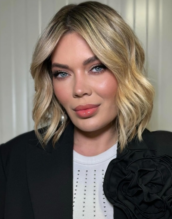 Gina Pistol, în costum de baie după ce s-a aflat că prezintă „MasterChef România” la Pro TV. Vedeta și-a arătat silueta