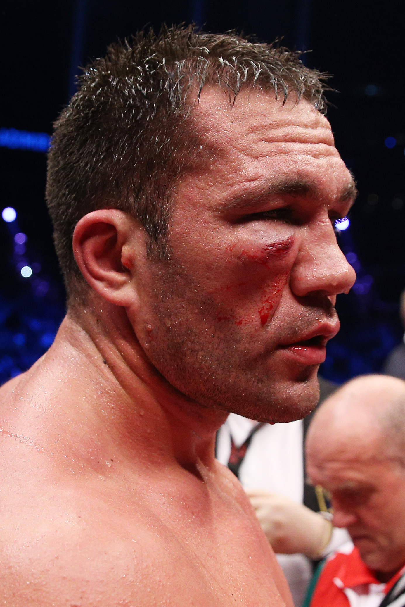 Klitschko l-a făcut KO pe Pulev, dar bulgarul a arătat că Wladimir încă poate fi lovit