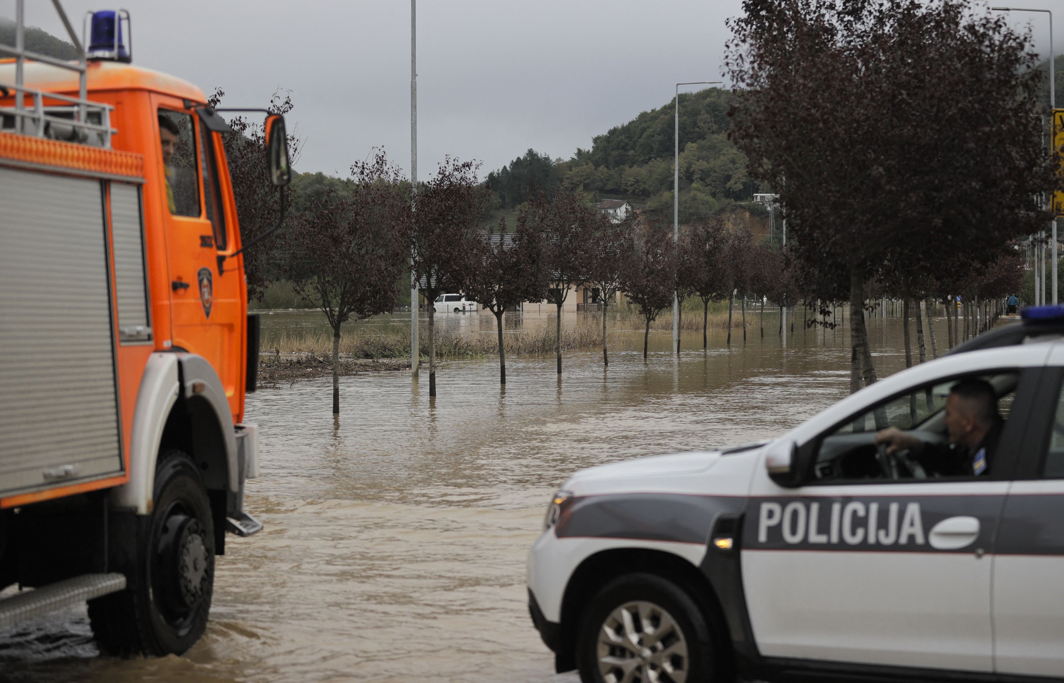 Ciclonul Cassandra a adus inundații devastatoare și a făcut 16 morți, în Bosnia
