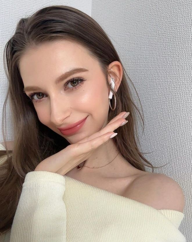 Miss Japonia, o tânără născută în Ucraina, a renunțat la titlu, după ce presa a dezvăluit aventura ei cu un bărbat căsătorit: „Îmi pare rău”