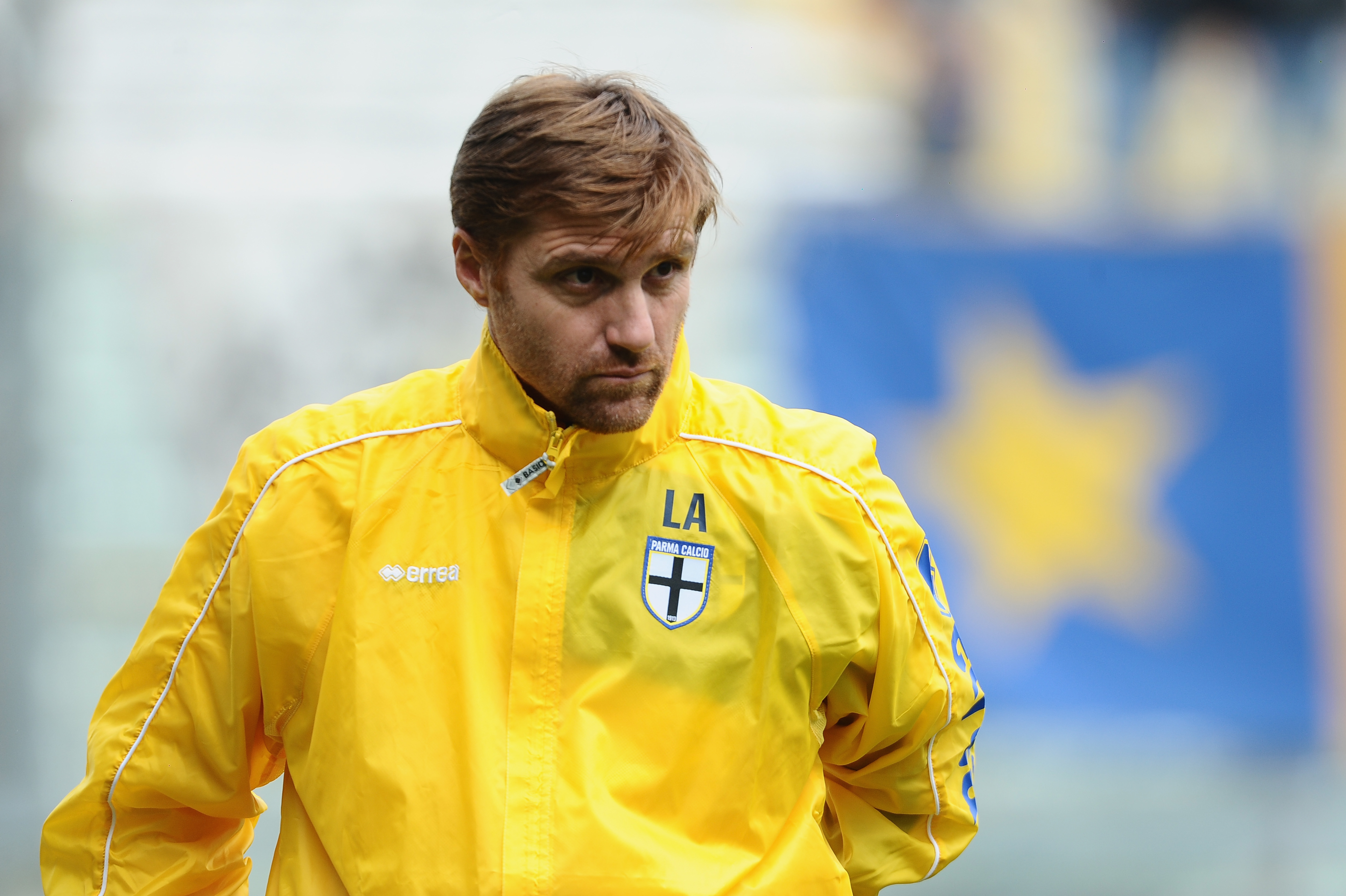 Reportaj emoționant la Parma, în cantonamentul unei echipe care a murit, dar nu s-a predat. Antrenorul Gigi Apolloni: ”Mutu nu era serios încă de la Verona. Când s-a însurat, am crezut că s-a liniștit, dar de unde?!” / FOTO