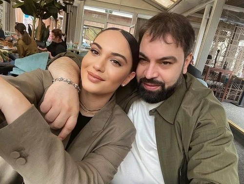 Anunțul făcut de Roxana Dobre, după ce în ultima vreme soțul ei, Florin Salam, a fost implicat în mai multe scandaluri. „Am obosit”