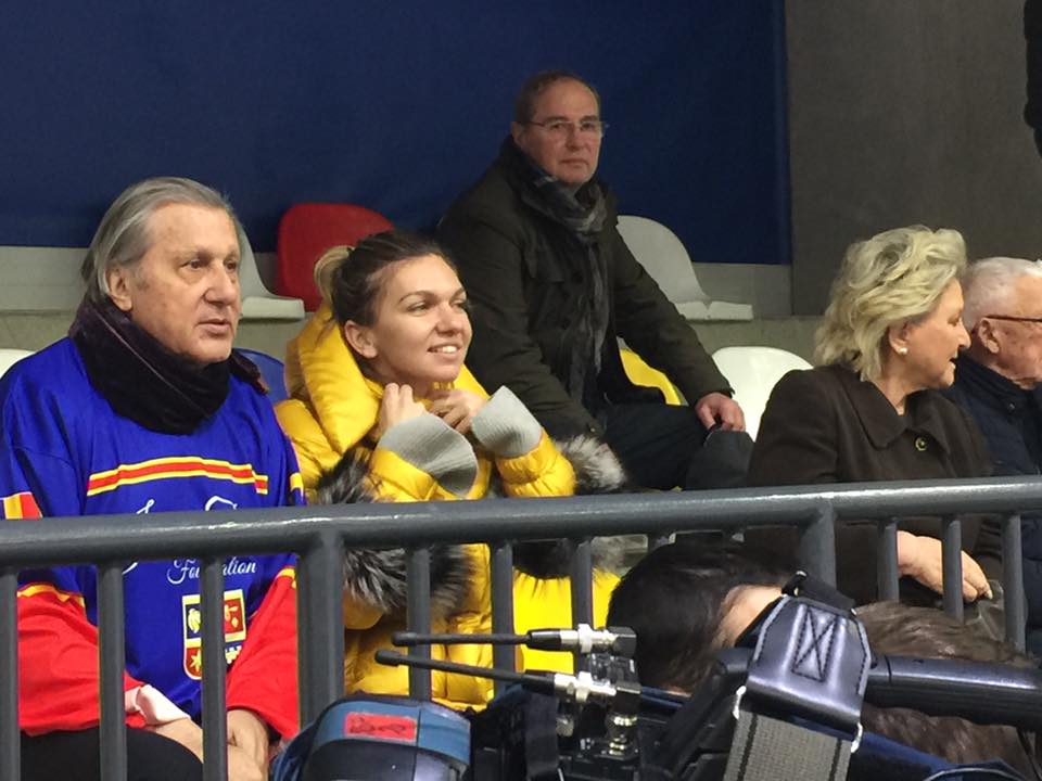 Simona Halep a asistat la debutul echipei de hochei pe gheață care îi poartă numele. Antrenorul Darren Cahill e în România | FOTO&VIDEO