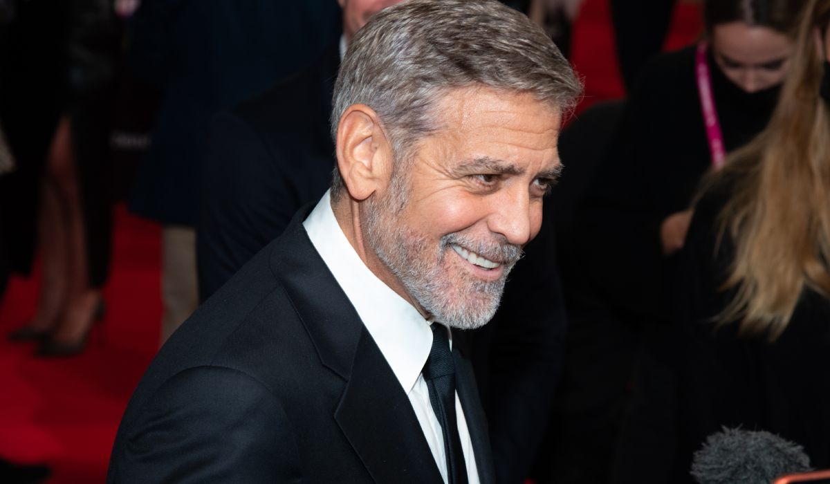 Cât costă să petreci alături de George Clooney cinci zile. Cina e inclusă în prețul uriaș: doar 16 persoane pot avea acest privilegiu