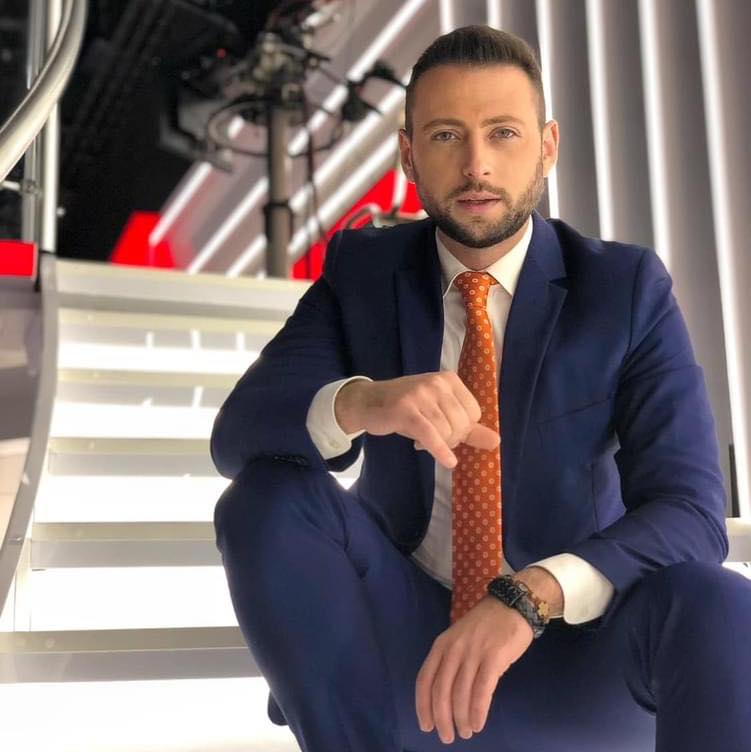 Radu Andrei Tudor vine la Kanal D2, după ce recent și-a dat demisia de la TVR