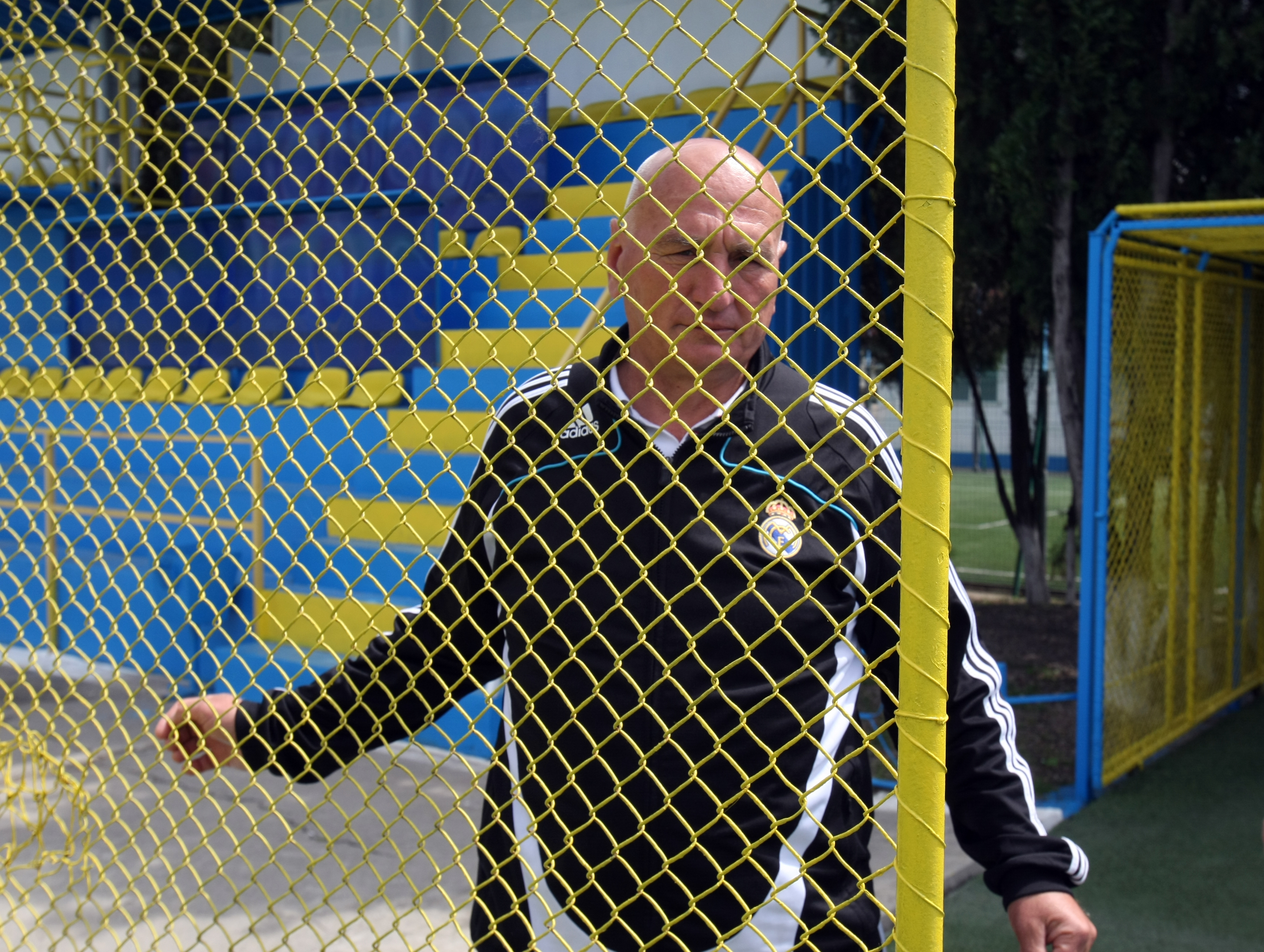 SUPERDEZVĂLUIRE / CIBILAN trăieşte! Temutul "haiduc" a jucat fotbal!