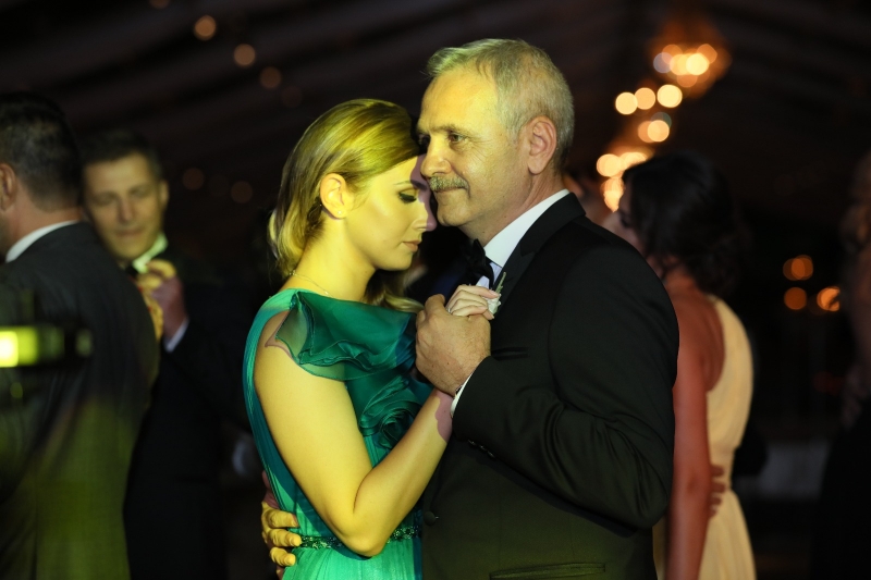 Dovada că iubita lui Liviu Dragnea și-a făcut operație estetică. Așa arăta Irina Tănase când l-a cunoscut pe liderul PSD (FOTO)