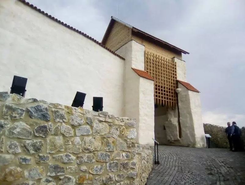 Cetatea Feldioara a fost reconstruită în totalitate. Când poate fi vizitată de turiști
