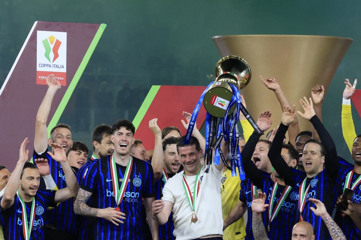 Presa din Italia îl laudă pe Cristi Chivu, după ce Inter a câștigat și Cupa. Gazzetta dello Sport: „A reușit din prima încercare”