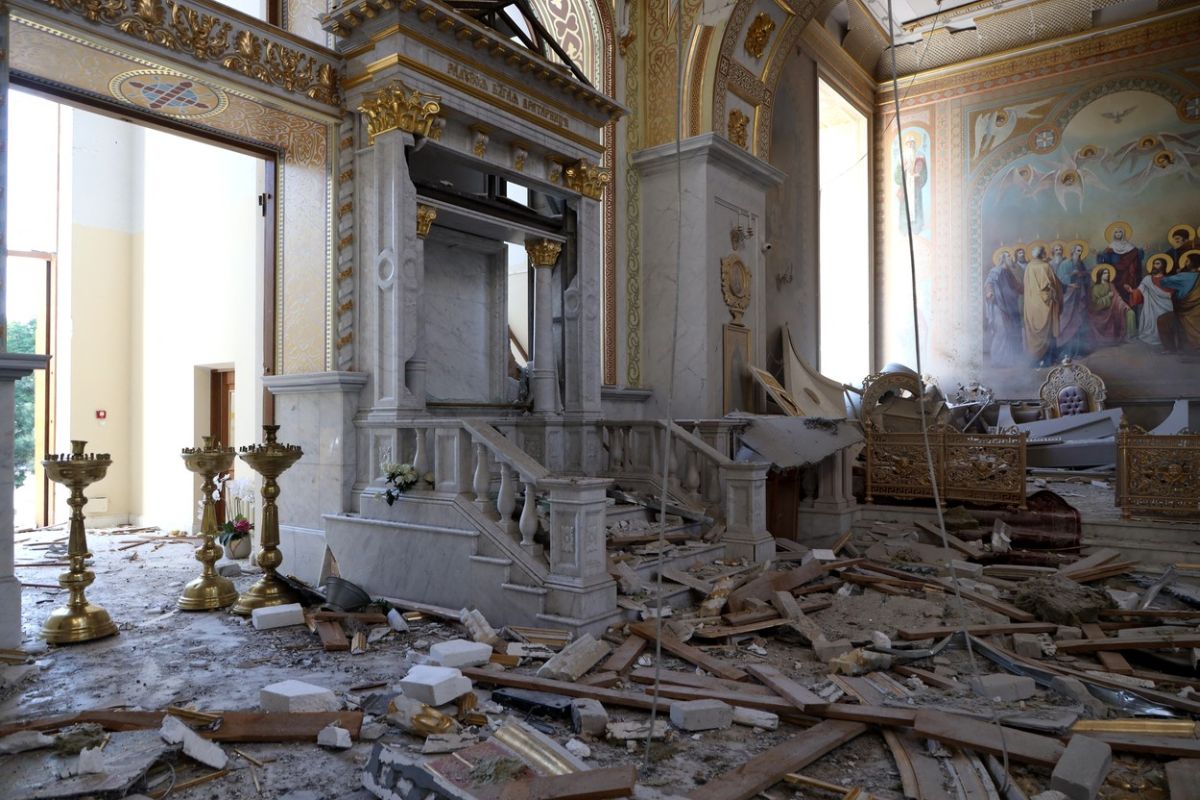 Catedrala ortodoxă din Odesa, aflată în patrimoniul UNESCO, lovită de o rachetă. Kievul și Moscova se acuză reciproc de atac