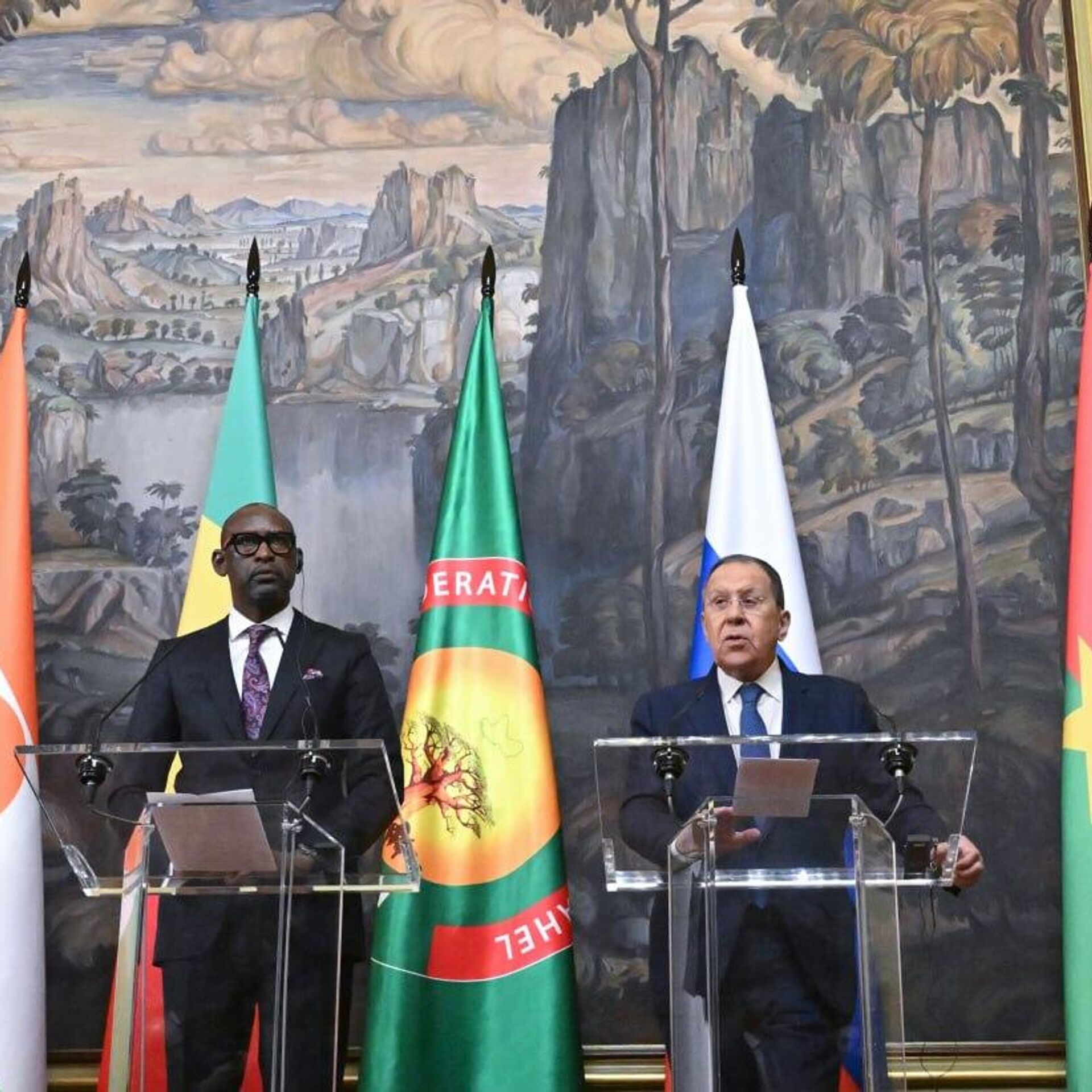 ECOWAS breakaway states eyes Russian weapons and military patnership