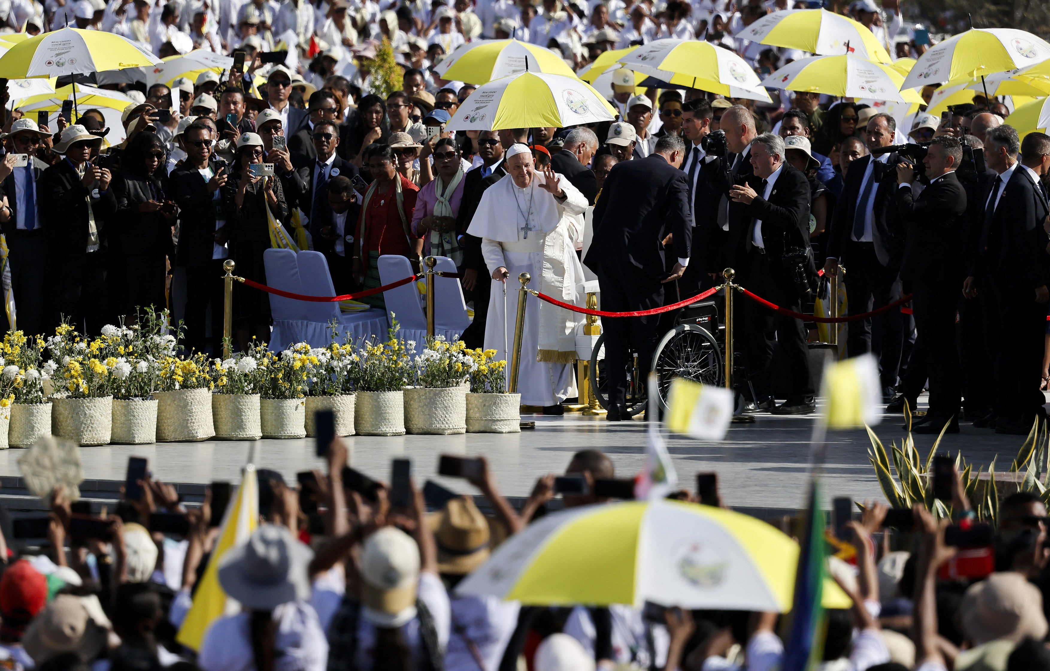 Jumătate din populația țării a luat parte la slujba Papei Francisc din Timorul de Est