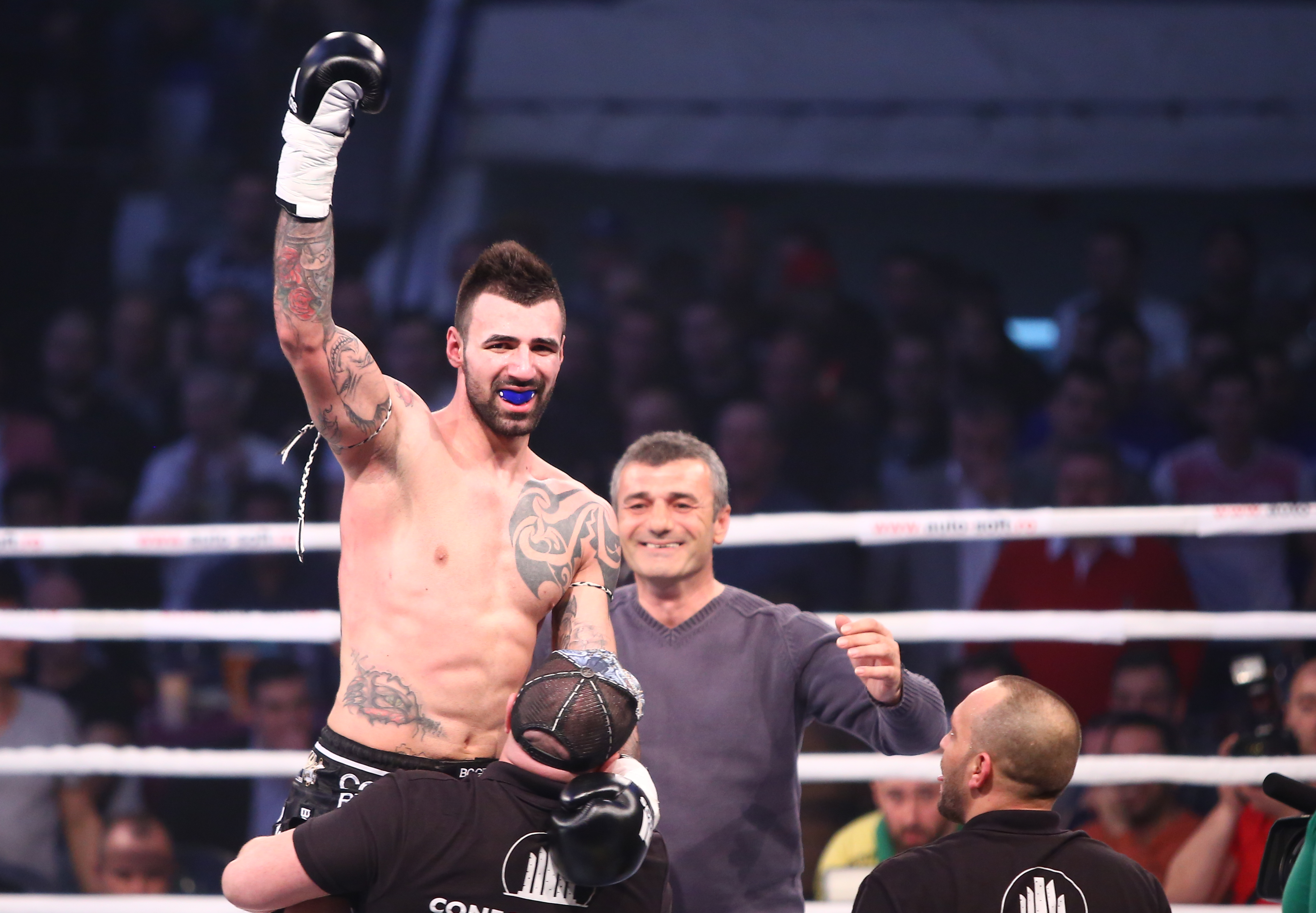 Meciul în urma căruia Amansio Paraschiv a devenit campion mondial Superkombat New Heroes! VIDEO& FOTO