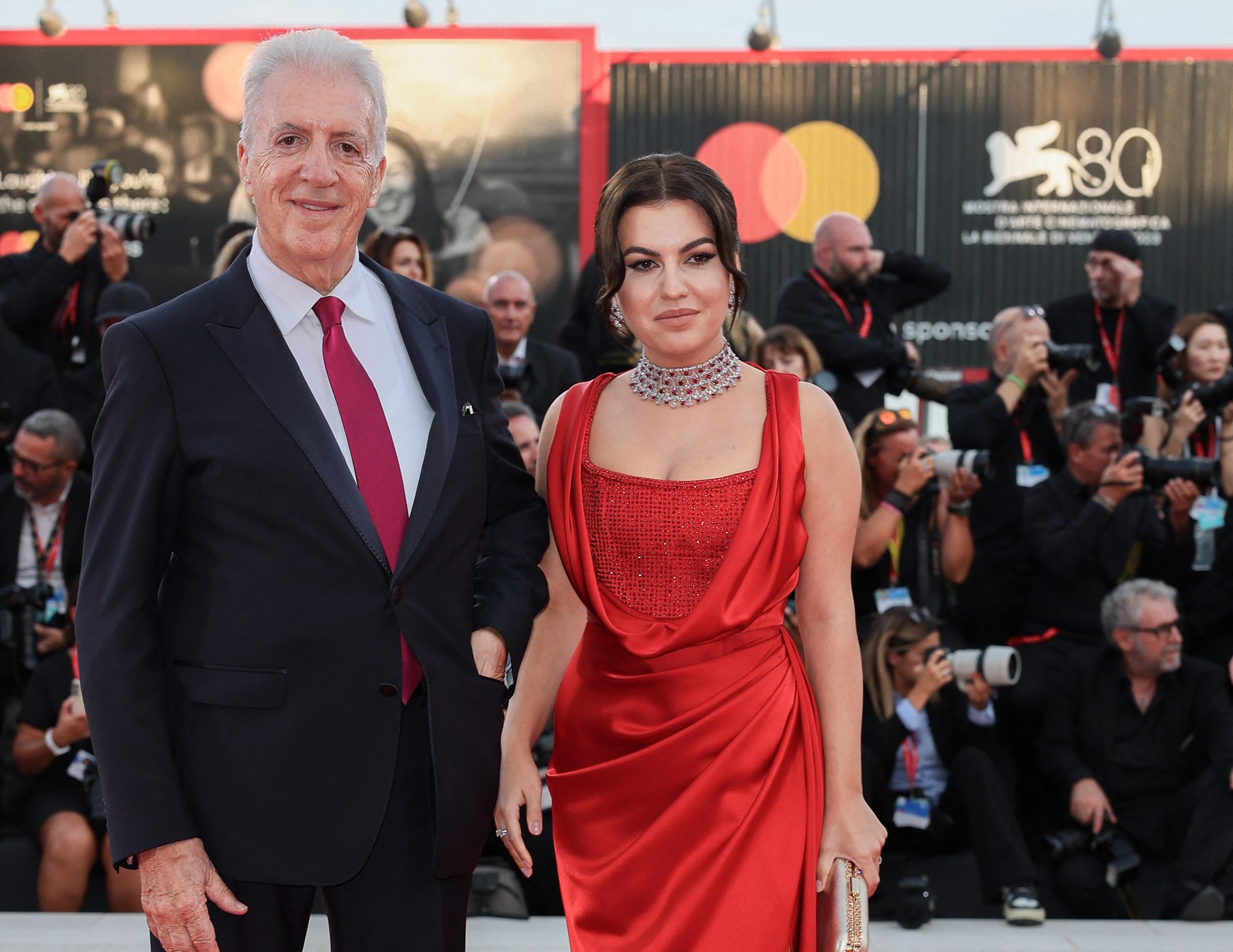 Romina Gingașu și Piero Ferrari, prima apariție oficială împreună, în România. Miliardarul s-a asortat cu soția româncă