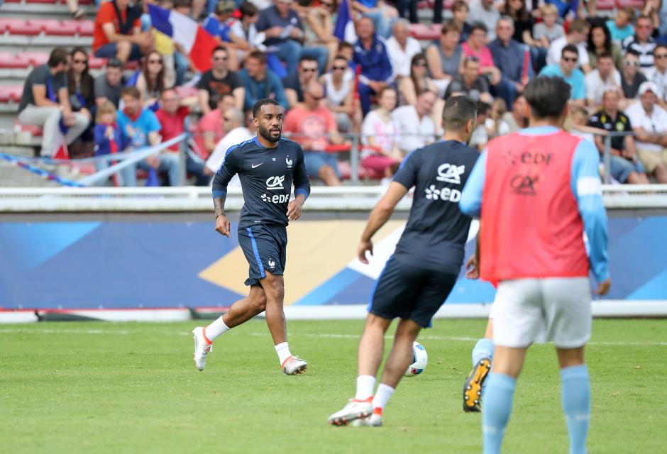 Într-un meci școală, Franța a învins Bayonne Under 19. Lacazette a marcat trei goluri