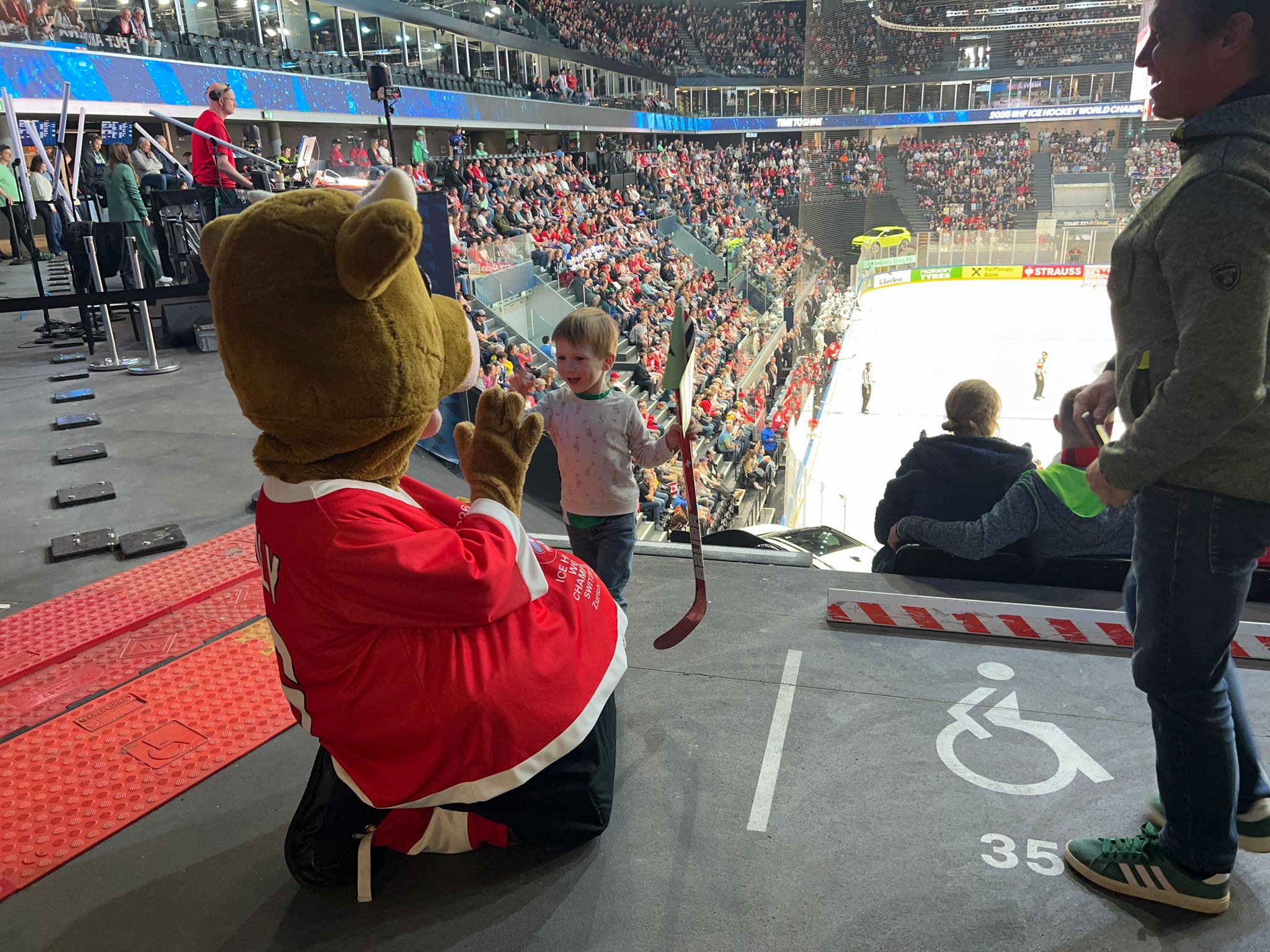 Campionatul Mondial de hochei pe gheață IIHF 2026, toate rezultatele. Finlanda cucerește titlul, după ce a bătut Elveția în prelungiri