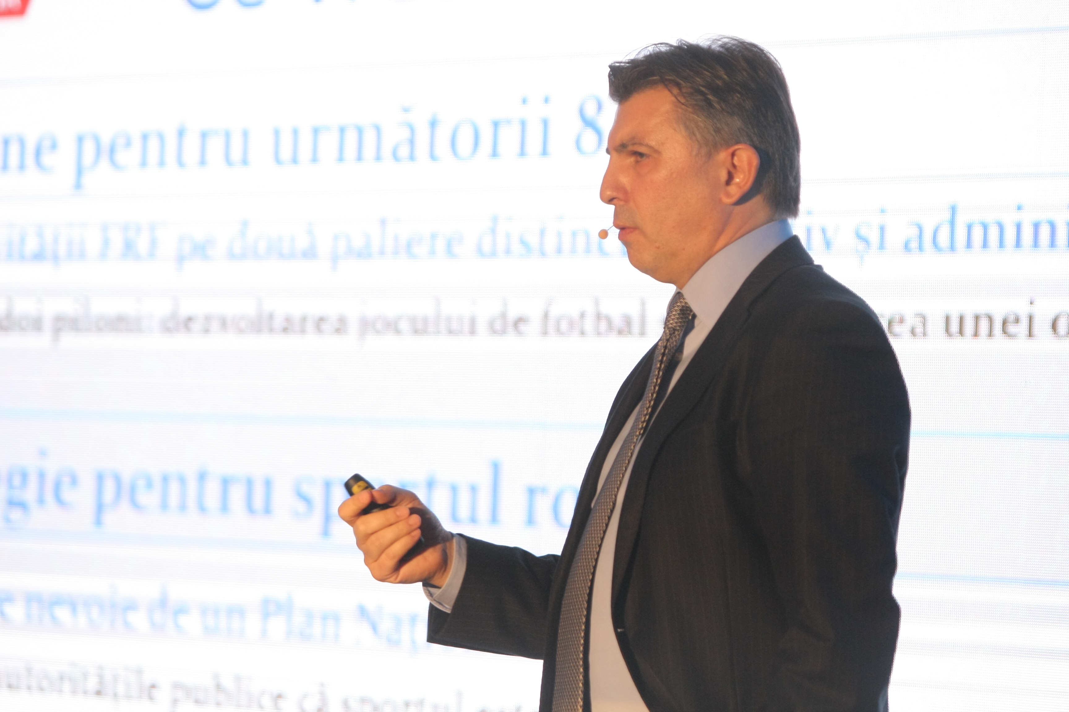 Cine sunt candidații la funcția de președinte FRF după alegerile din 2018 și ce programe au prezentat