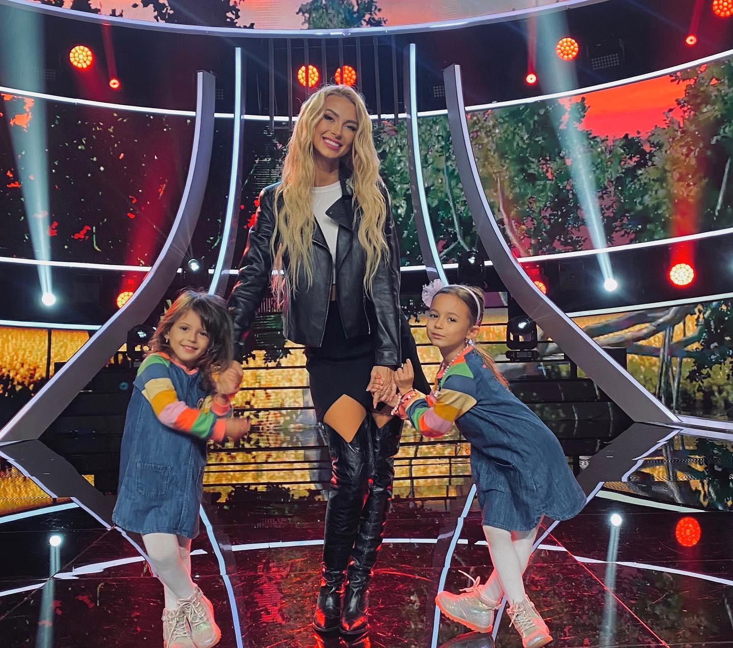 Andreea Bălan strânge bani pentru fetele ei. Vrea ca Ella și Clara să aibă viitorul asigurat: „Au două conturi și la 18 ani vor avea acei bănuți”