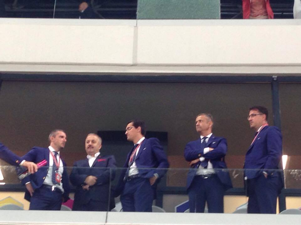 România - Muntenegru 1-1. Șefii FRF au rămas uluiți în tribună, la final. Venit nechemat la interviuri, Burleanu a văzut alt meci / GALERIE FOTO