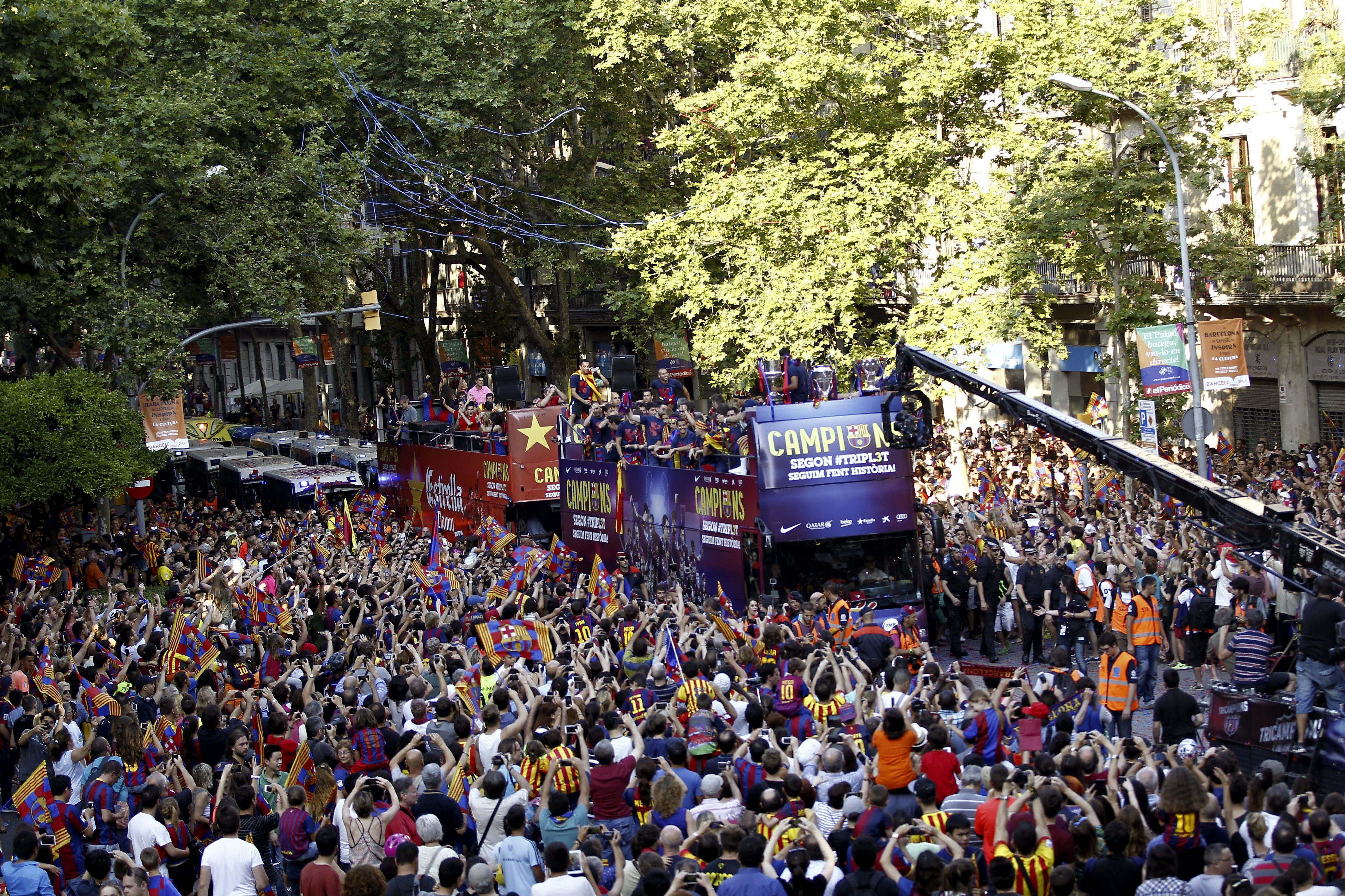 Fiestă în Barcelona. Campionii Europei au sărbătorit TRIPLA / FOTO&VIDEO