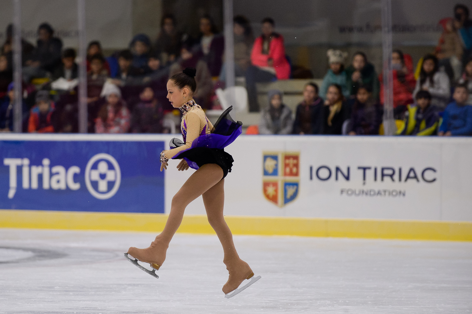 Patinoarul construit de Ion Țiriac, la Otopeni, a fost inaugurat / GALERIE FOTO