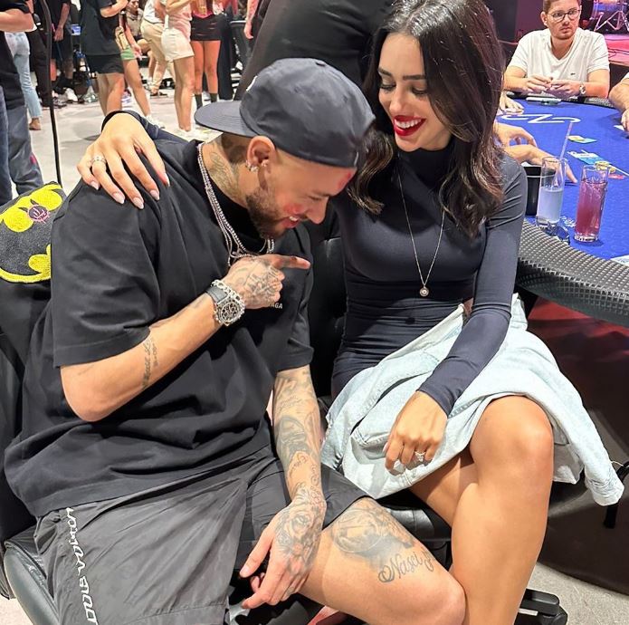 Neymar i-a cerut scuze public iubitei sale că a înșelat-o: „Am făcut o greșeală”. Bruna Biancardi este însărcinată
