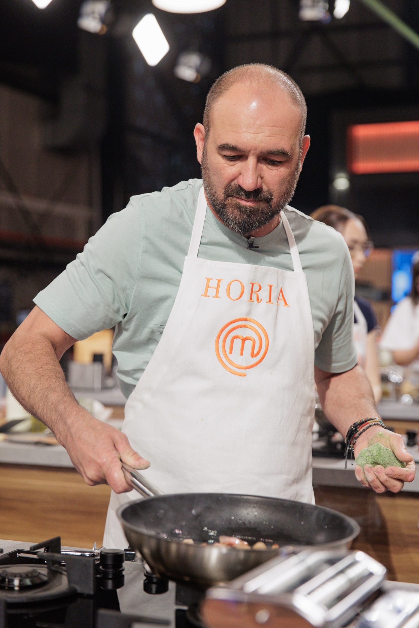 MasterChef, 13 octombrie 2025. Anunțul făcut de Gina Pistol: „Avem trei oaspeți foarte speciali”! Ce se întâmplă în show-ul de la PRO TV