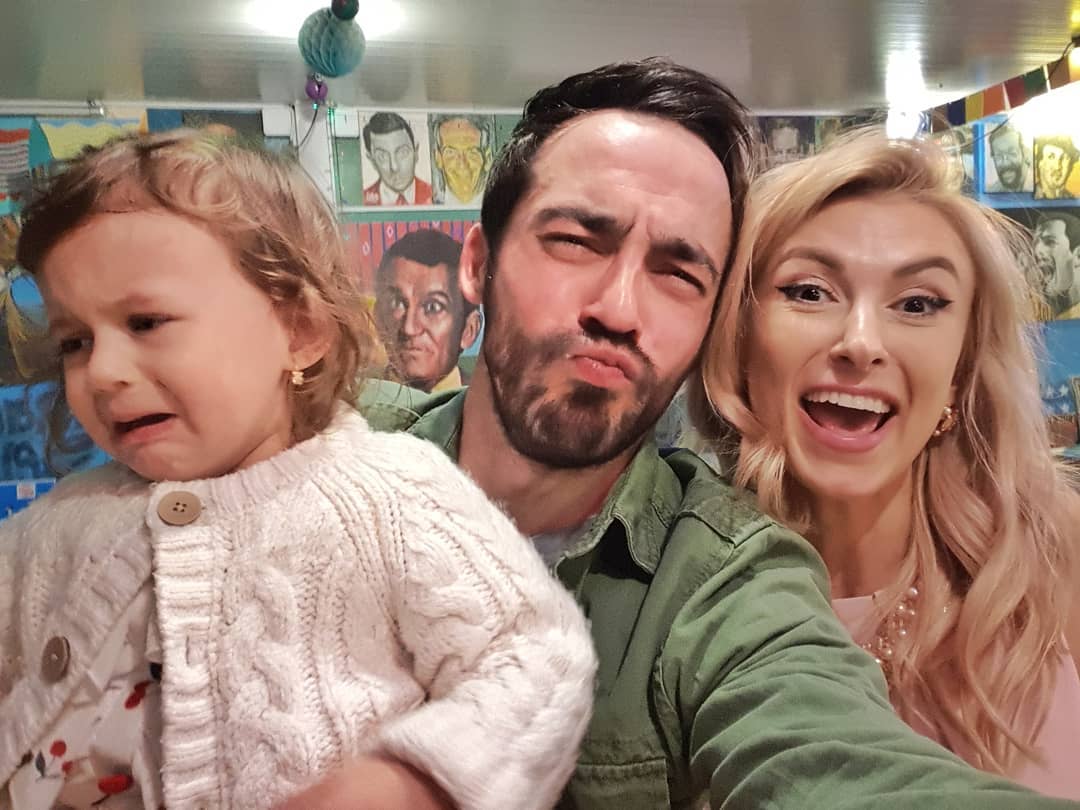 Bărbatul care era nelipsit de lângă Andreea Bălan a dispărut din viața artistei după nunta cu Victor Cornea: „Unde e?”