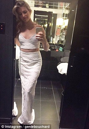 Eugenie Bouchard, selfie sexy în baie / GALERIE FOTO 
