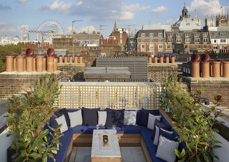 Lux incredibil în vila Angelinei Jolie din Londra. Opulența e la ea acasă | FOTO