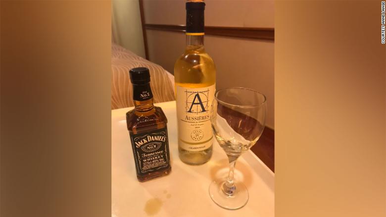 Coronavirus: Grand Princess are voie în port doar pentru a debarca pasagerii cu probleme medicale urgente