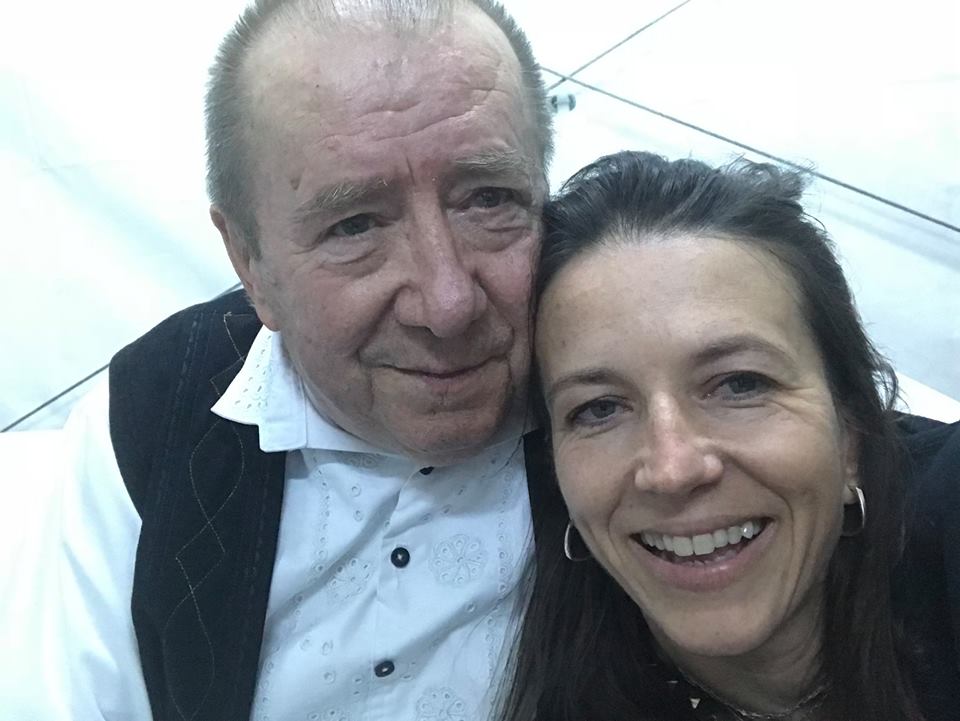 Mesajul fiicei lui Dumitru Fărcaș. "Tu și muzica ta veți trăi mult după ce noi nu mai suntem"