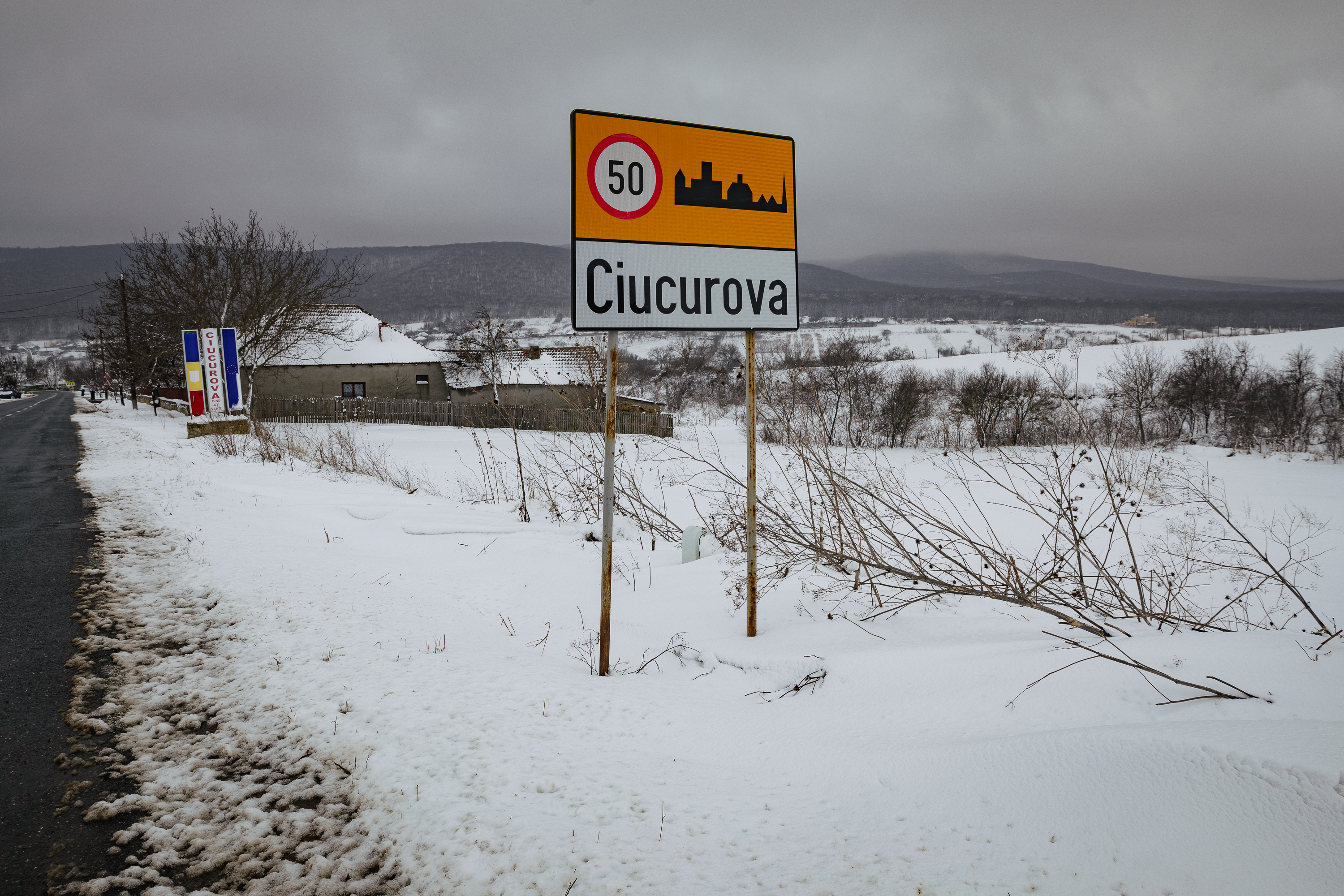 Ajuns voluntar în Vama Isaccea, un ucrainean din orașul Herson povestește cum îi descriu prietenii lui viața sub ruși: „Cтрах. Frică. Orașul e pustiu”